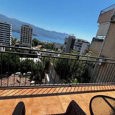 Apartament Krsto 1 *